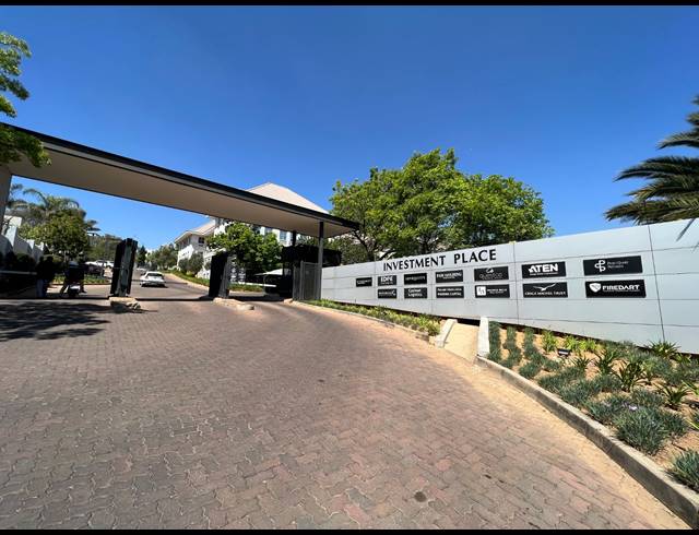 130M² OFFICE TO LET IN HYDE PARK